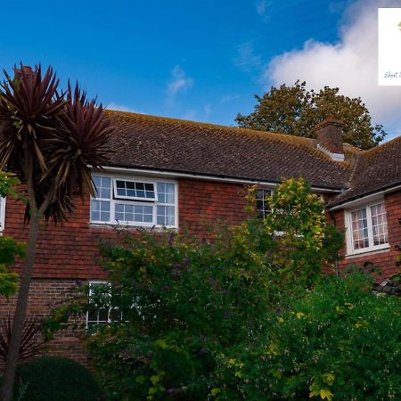 2 Bed Apartment-5 Guests - Business-Relocation-Parking - The Brighton Short Stay & Serviced Apartments Luaran gambar