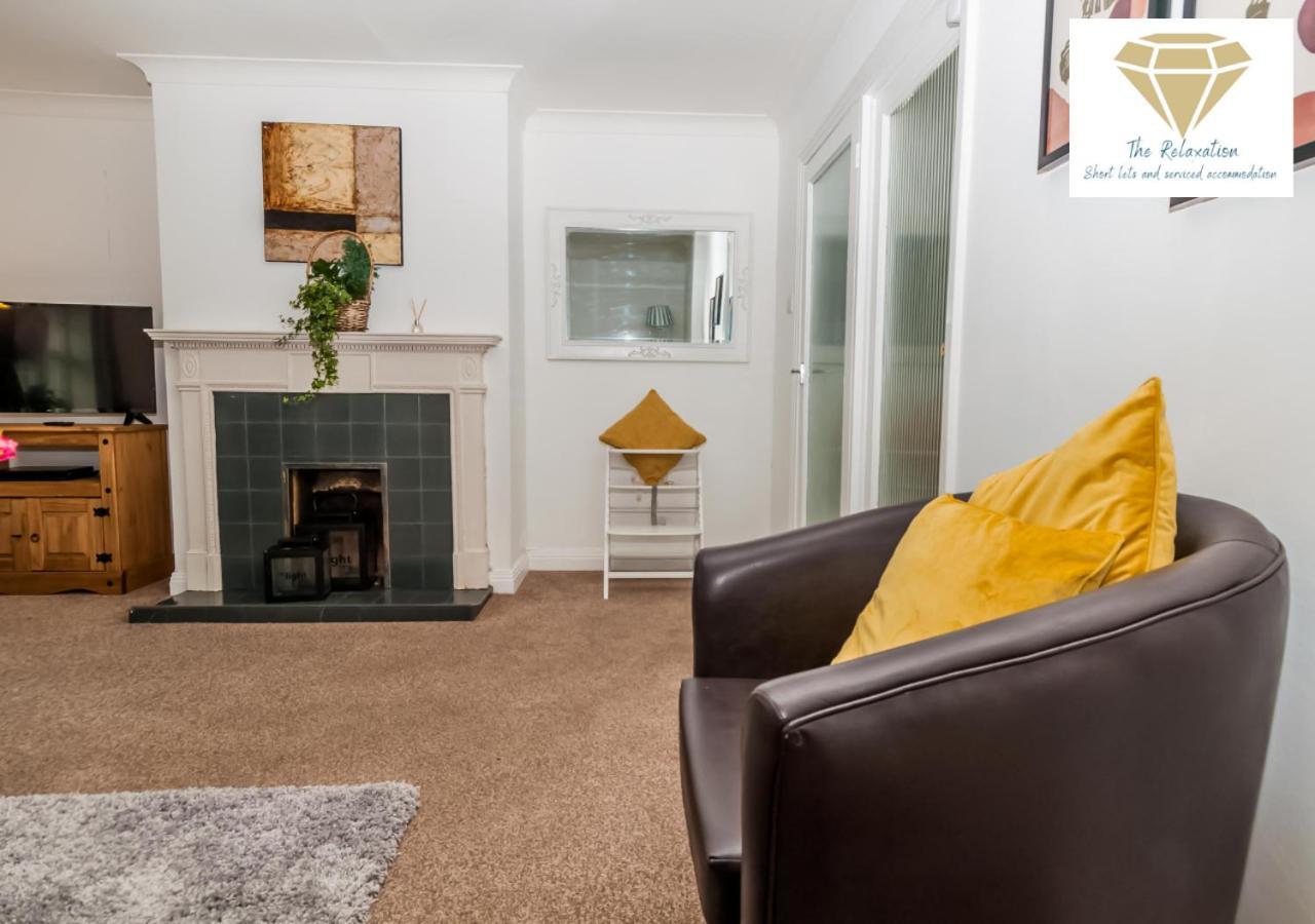 2 Bed Apartment-5 Guests - Business-Relocation-Parking - The Brighton Short Stay & Serviced Apartments Luaran gambar