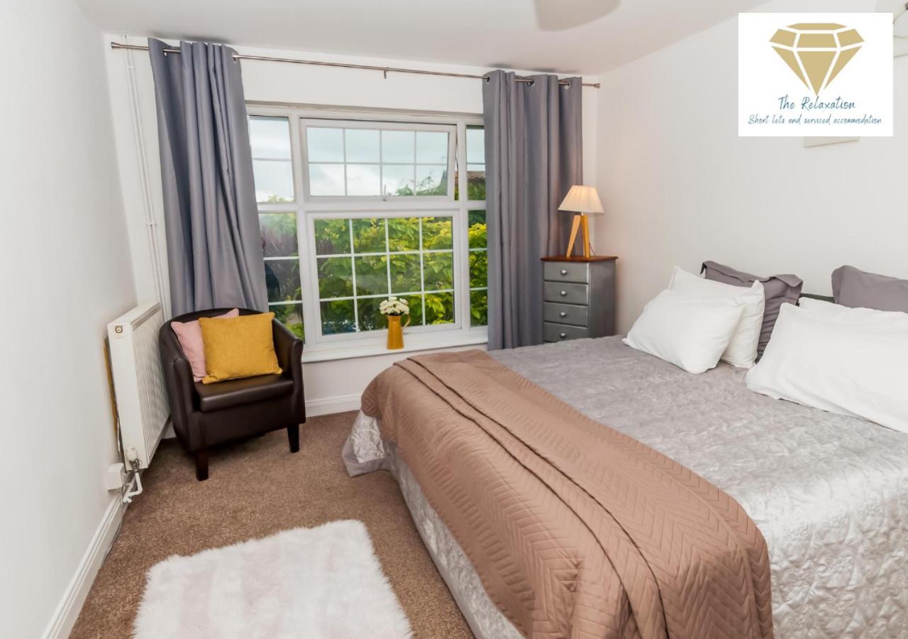 2 Bed Apartment-5 Guests - Business-Relocation-Parking - The Brighton Short Stay & Serviced Apartments Luaran gambar