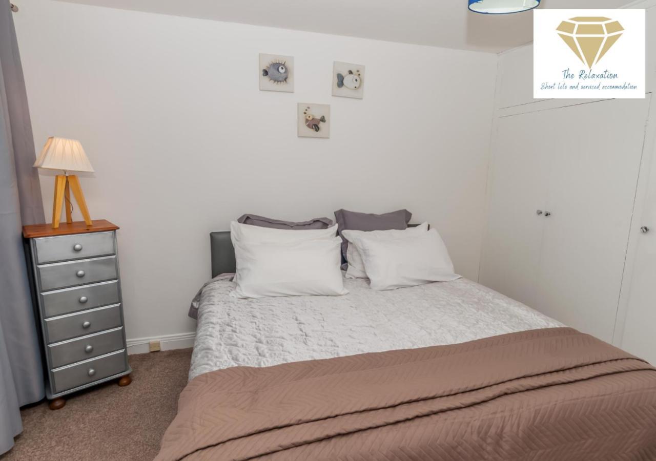 2 Bed Apartment-5 Guests - Business-Relocation-Parking - The Brighton Short Stay & Serviced Apartments Luaran gambar