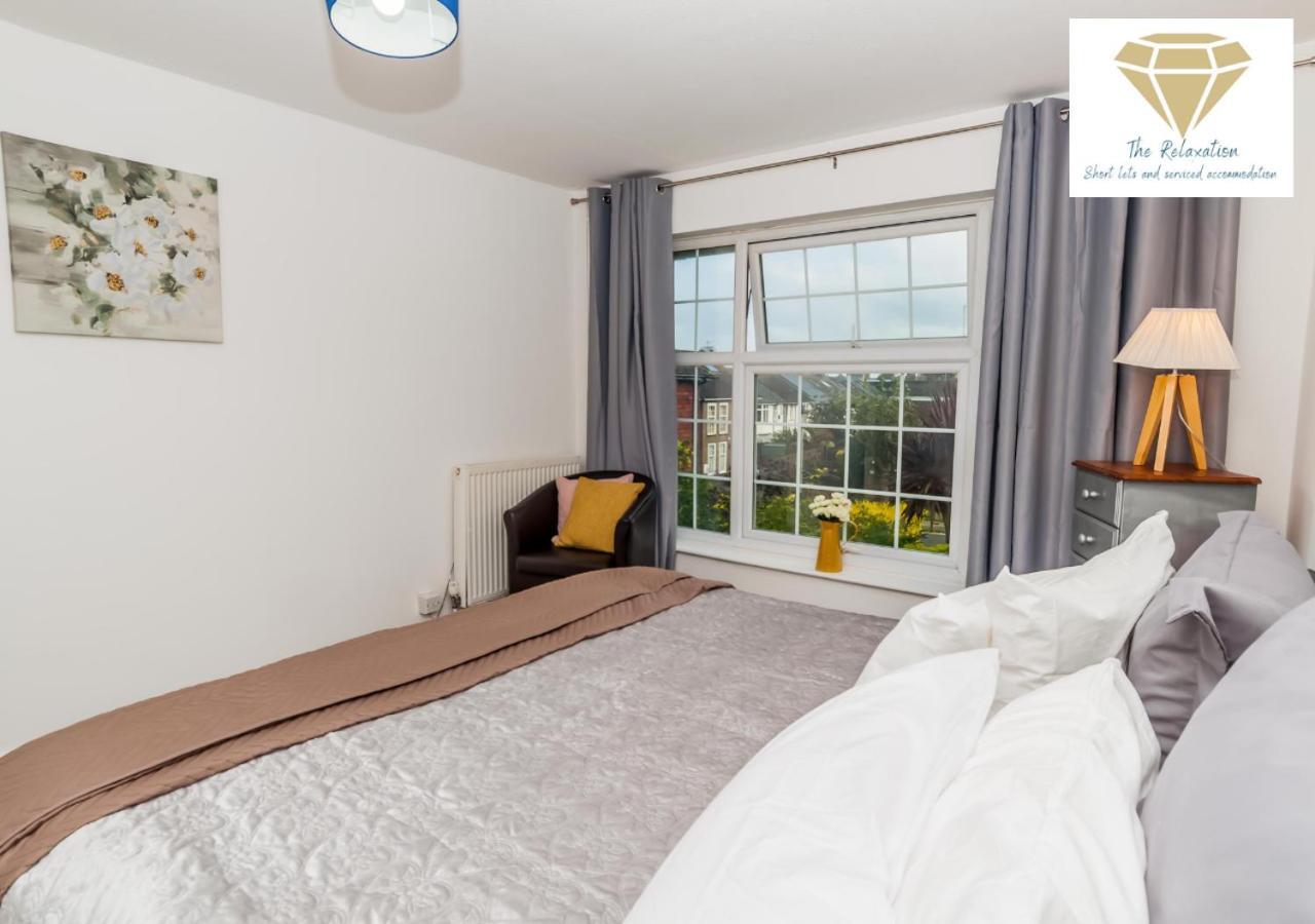 2 Bed Apartment-5 Guests - Business-Relocation-Parking - The Brighton Short Stay & Serviced Apartments Luaran gambar